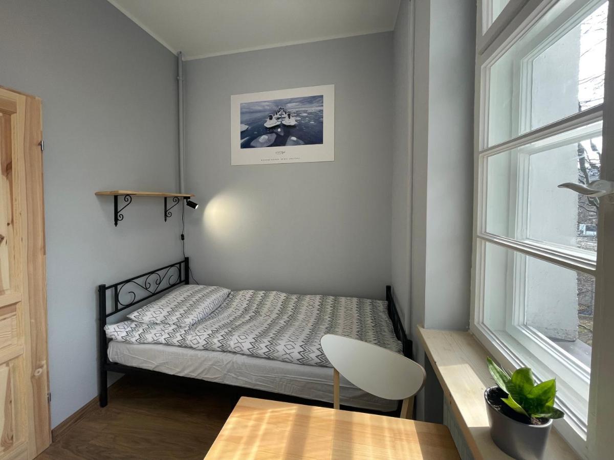 Bp Hostel กดิเนีย ภายนอก รูปภาพ