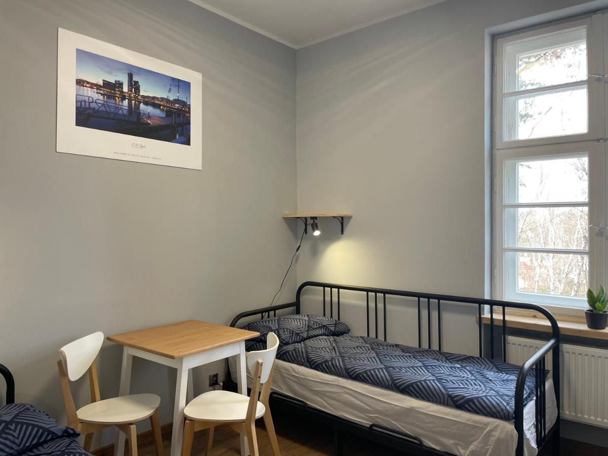 Bp Hostel กดิเนีย ภายนอก รูปภาพ