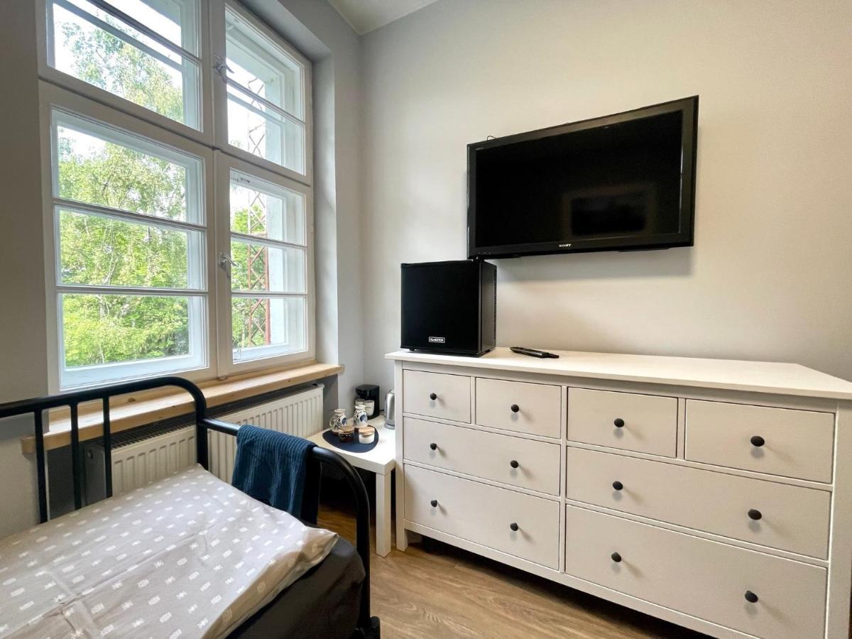 Bp Hostel กดิเนีย ภายนอก รูปภาพ